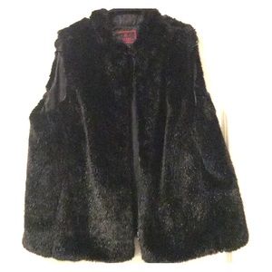 Ralph Lauren Faux Fur vest. 1x black